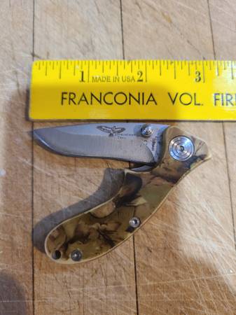 Small Lockblade Knife 1