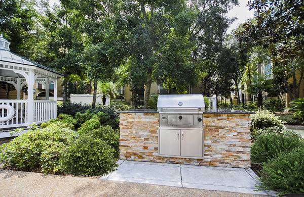 $1,595 / 2br - 1100ft2 - ¡Departamento Mejorado Disponible Ahora! ¡Solicita Ahora y Obtén una Semana Gratis! (River Ridge)63792041597187124
