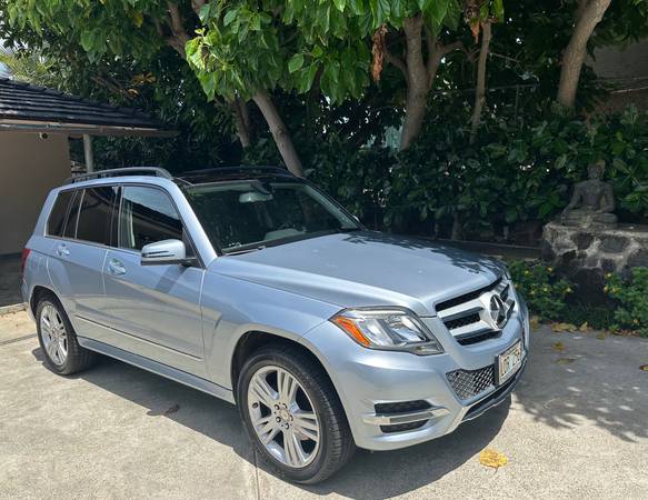 2013 Mercedes Benz GLK350 - $11,500 (Kahala)63617671187713122