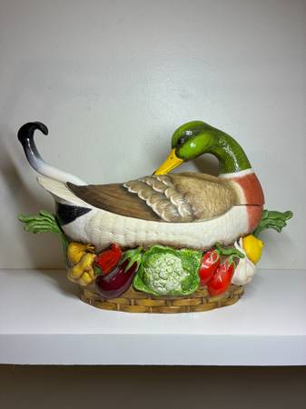Le Cordon Bleu Country Porcelain Tureen Mallard Duck Franklin Mint 1