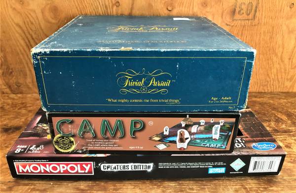 OLD TIME BOARD GAMES – No batteries required!! 1