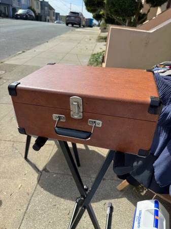 Portable record player 1