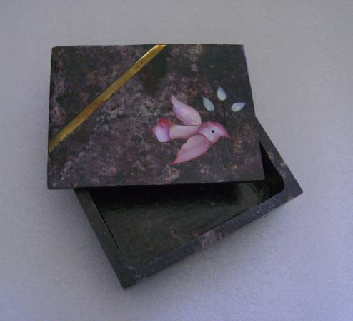 MARBLE SOAPSTONE Trinket Box with LID INLAYS made in India 1.5"x 3.25" 1