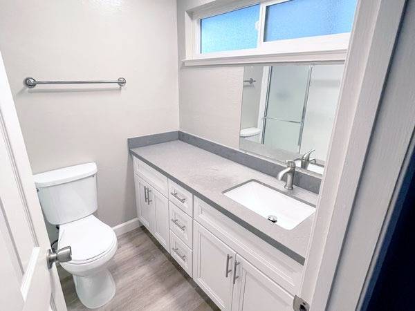 $1,200 / 2hab - 917ft2 - piso de 2 habitaciones, cocina moderna, servicios incluidos, hogar admitido para mascotas (vista a la montaña)63657591907075123