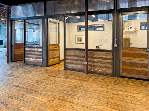 $449 Oficina Interna para 1 Persona - Edificio Histórico - Downtown Congress (130 E Congress St)63674756507905124