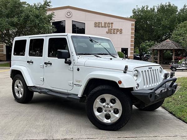2015 Jeep Wrangler Unlimited Sahara - $17995.0063622178379009120