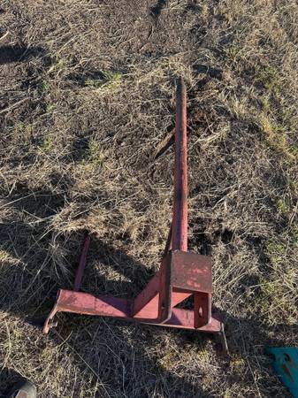 3 Point Round Hay Bale Spike 1