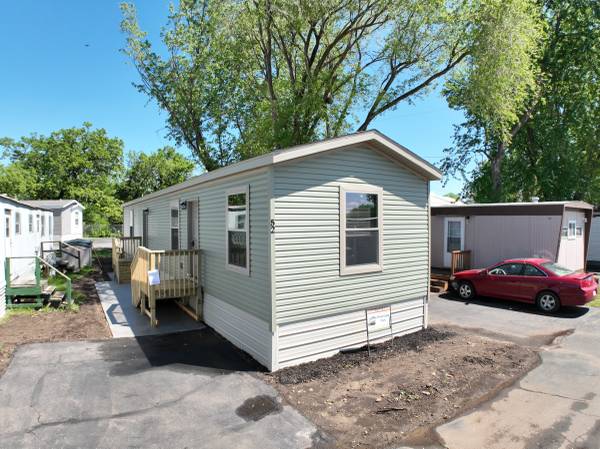 $80,000 / 2br - 840ft2 - Brand New 2 Bedroom Home! - RVP #52 (St. Cloud)63988649307778121