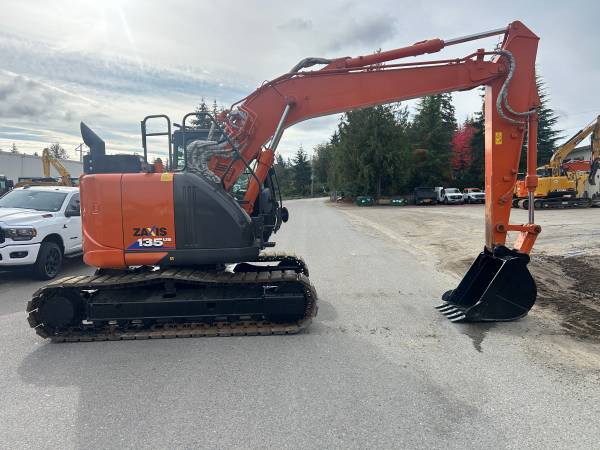 2021 Hitachi ZX135US-6 - 754 HRS - HYD PIN GRABBER, THUMB