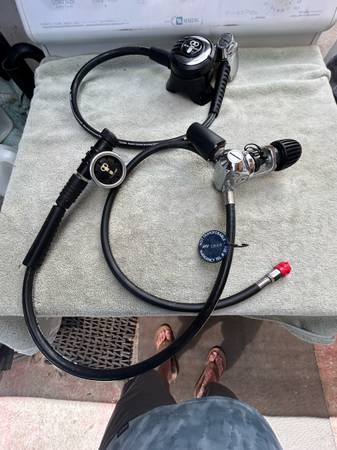 US Divers Regulator sets 1