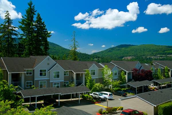 $2,380 / 1br - 833ft2 - 1/bd, Issaquah WA, Wall Scrabble (23425 Southeast Black Nugget Road, Issaquah, WA)63688607837187123