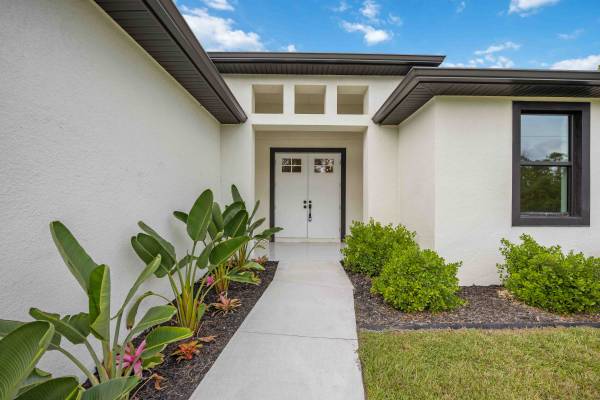 $488,999 It really is that easy! Home in Port Charlotte Florida 3 Beds 2 Baths63944963340034123