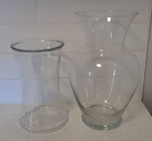 Two glass vases 1