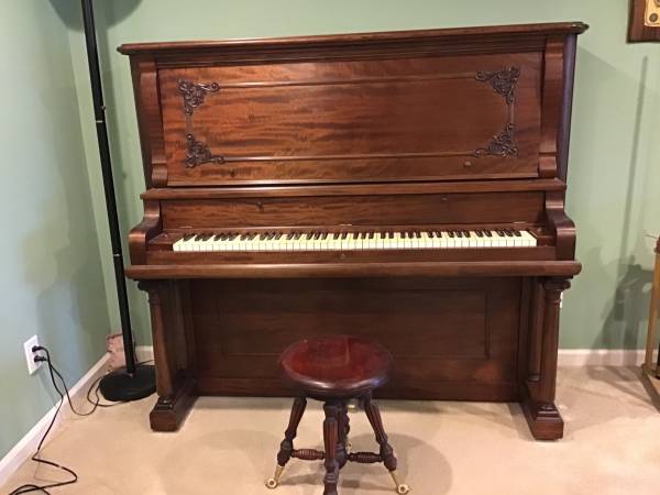 Solid mahogany upright piano 1