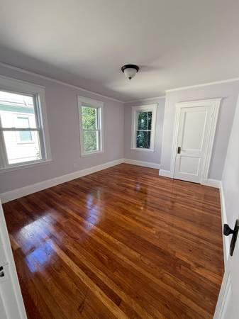 $3,800 / 3br - 1400ft2 - 1ST MONTH FREE! Renovated 3BR By Davis Square! (North Cambridge)63655268046595124