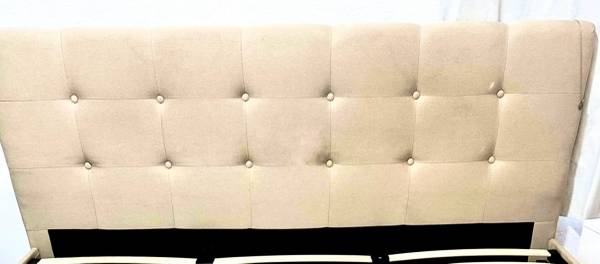 King Bed Frame/Mattress 1