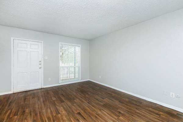 $955 / 1br - 650ft2 - Fort Worth TX, 1BD 1BA, Ceiling Fans (2217 Ridgmar Blvd, Fort Worth, TX)63846410148353121
