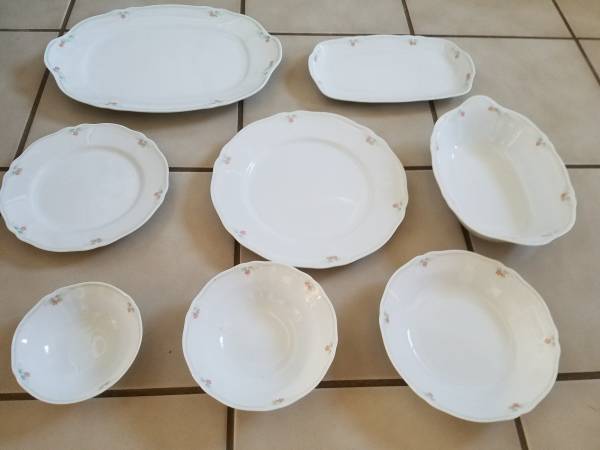 Vintage Noritake Bone China Dinner Set 1