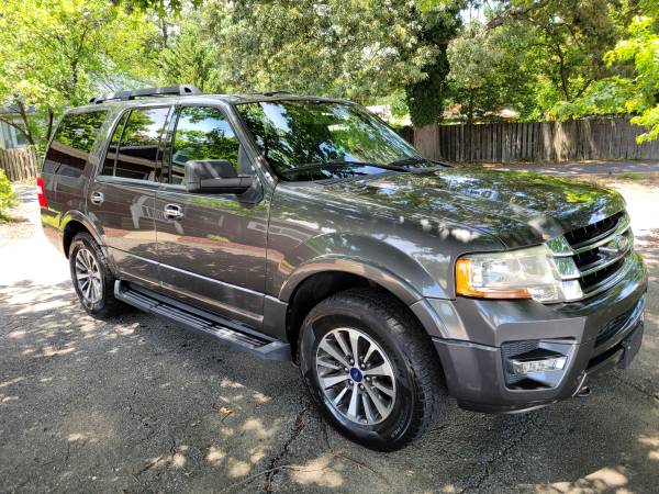 2017 FORD EXPEDITION XLT - $11,500 (Temple Hills)63616470578563121