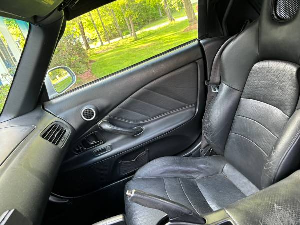 2002 Honda S2000 - $18,500 (Middlebury)63622676809731122