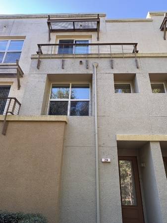$2,900 / 2br - 1229ft2 - 224 City Center Drive - 1 -Condo/Townhome in Rohnert Park (rohnert pk / cotati)63847330612865121