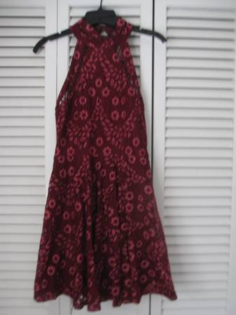 Gorgeous lined  ultra pink Brand- Ella Dress JR SZ S..like new! 1