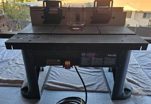 Bosch Router Table RA1181 plus stand 1