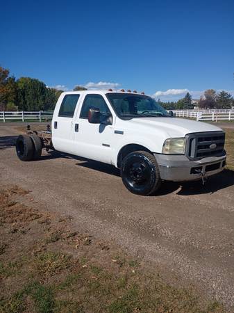 2005 Ford F350 Powerstroke Dually 1