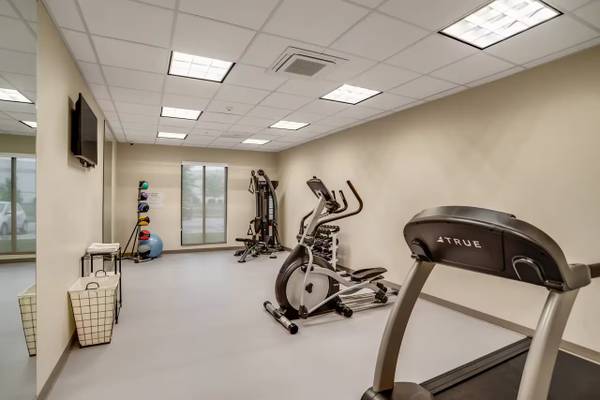 $499 / 1br - New Guest Special - Huge 1st Week Discount! (1405 Dennison Cir, Carlisle, PA)64009993833346121