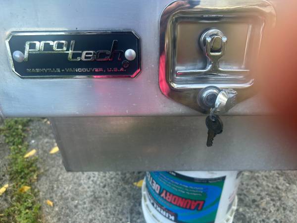 Pro-Tech truck box 1