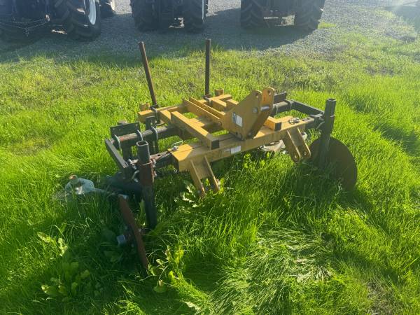 In-ROW Vineyard Dual Spinweeder Geamore  for 3-Pt. Man Adj. 6′ to 8′ 1