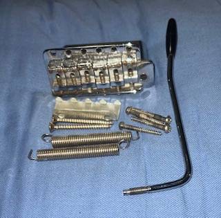 Vintage 1970s Fender Stratocaster tremolo bridge unit - complete 1