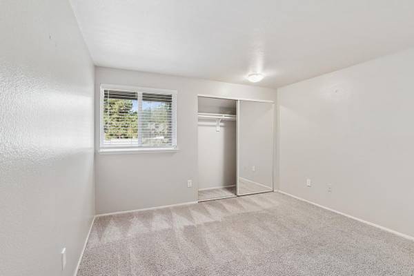 $1,650 / 2br - 985ft2 - Location, Community, Quality Living. It Starts Here! (Gresham)63777362567809122