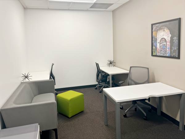 Tech-friendly office available now 1