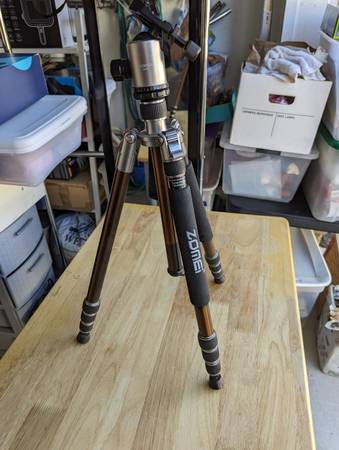 Zomei Tripod 1