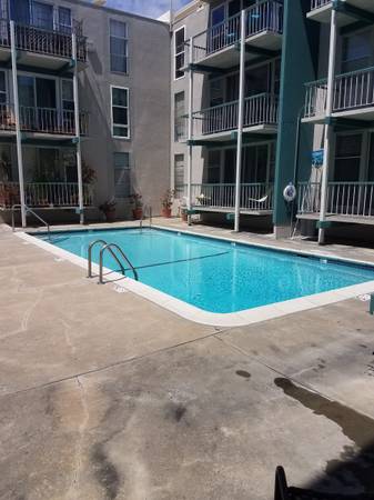 $3,995 / 2br - 1600ft2 - Spacious 3BR/2.5BA Townhouse Condo - York Towers Lake Merrit Adjacent (oakland lake merritt / grand)64011483984387120