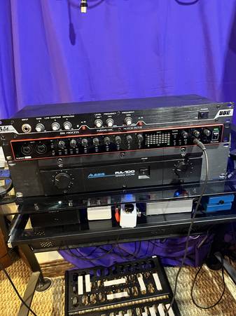 BBE 386 accoustic guitar pre amp 1
