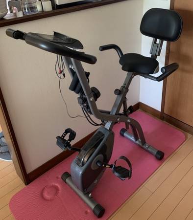 Exercise bike in excellent condition-records distance time and more 1