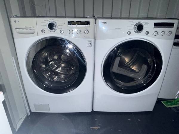 Washing/Drying Machines 1