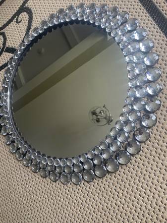 Mirror 24” in diameter 1