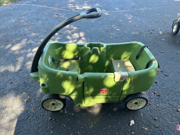 Step 2 2 Seater Wagon 1