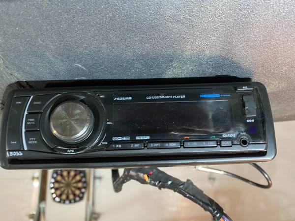 JVC - CD RECEIVER 1