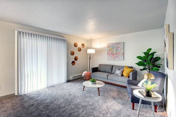 $1,999 / 2br - 816ft2 - Alquiler de septiembre GRATIS (9860 Bushlac Lane Northwest, Silverdale, WA)63814735967105124