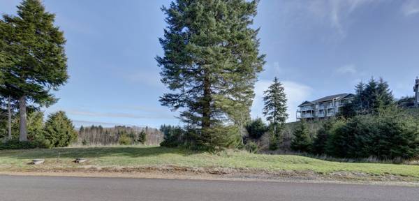 Discover Discovery Heights 1