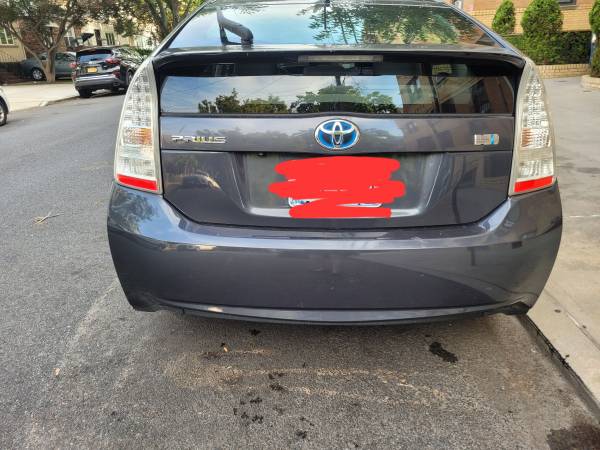 2010 Toyota Prius III Hybrid For Sale - $6,100 (Brooklyn)63469894243587122