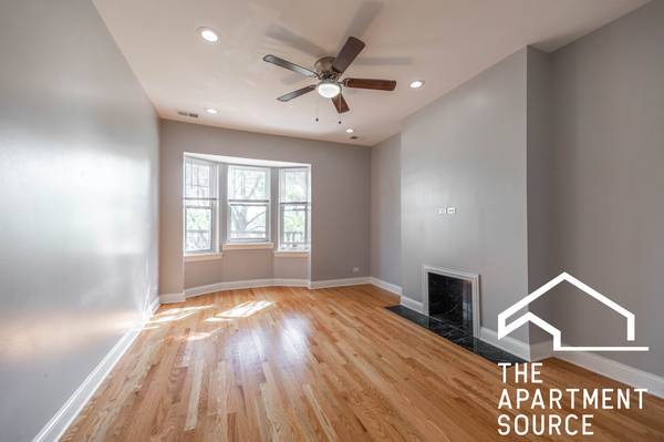 $2,700 / 2br - Newly Renovated Condo Style 2-Bedroom 2-Bath Uptown Great Space (Uptown)64041810342914120