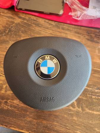 Genuine BMW E9X Driver Sport Airbag 1