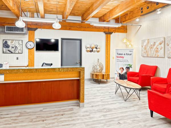 $255 Coworking Dedicated Desk in Minneapolis for $255! - 20% Discount Sept. (North Loop)63868702249219123