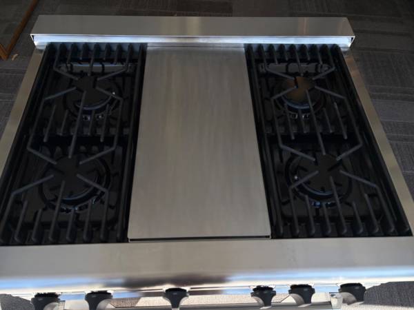 Rango Thermador PRG de 36 pulgadas, 4 quemadores, horno convección - $1.500 (lafayette / orinda / moraga)63471366460035123