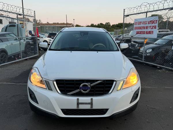 2010 Volvo XC60 AWD T6 Clean CarFax 2 Owner - $4,700 (Bensonhurst)63654716812419124